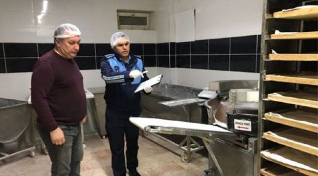 Zabıta Ekiplerimiz İlçe Genelinde Denetimlerini Sürdürüyor