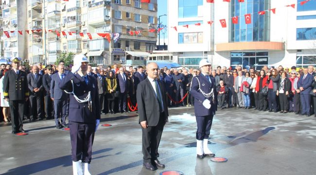 18 MART ŞEHİTLER GÜNÜ KAPSAMINDA ATATÜRK ANITI'NA ÇELENK SUNULDU  