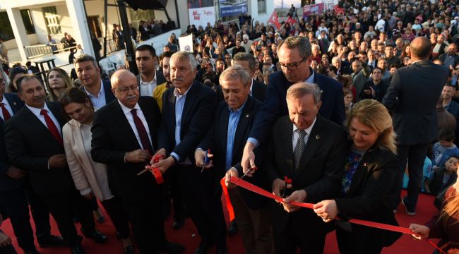 ADANALIYI ÇOK BÜYÜK HİZMETLERLE BULUŞTURACAĞIZ