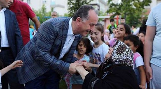 Bağcılar'da yaşlılar ikinci baharını Yaşlı Bakım Merkezi'nde yaşayacak