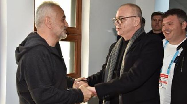 Başkan Ergün, " Sizler Bu Kulübe Layık Futbolcularsınız" 