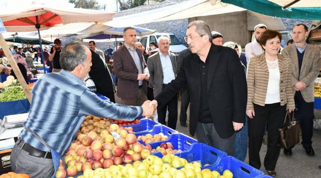 BAŞKAN VERGİLİ ŞİRİNEVLER MAHALLESİ SALI PAZARI ESNAFLARINI ZİYARET ETTİ