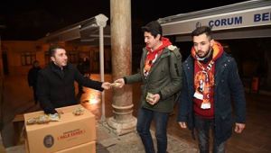 Belediye 45 Bin adet Kandil Simidi dağıttı