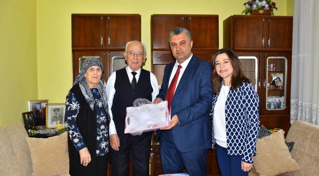 BELEDİYE BAŞKANI ULAŞ YURDAKUL'DAN YAŞLILAR HAFTASINDA ANLAMLI ZİYARET