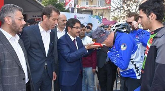 BİSİKLETÇİLER ŞEHZADELERİ ÇANAKKALE'DE TEMSİL EDECEK 