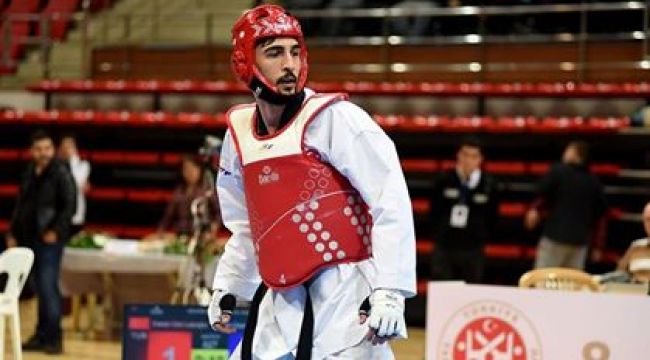 BÜYÜKŞEHİR BELEDİYESPOR'DAN TARİHİ BAŞARI