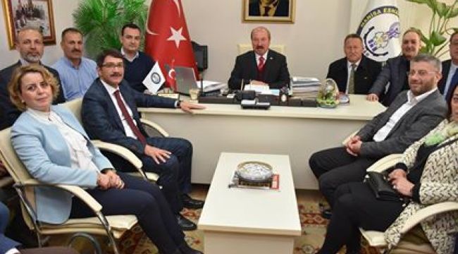 CUMHUR İTTİFAKI ADAYI ÖMER FARUK ÇELİK ZİYARETLERİNİ SÜRDÜRÜYOR ULAŞILABİLİR OLMANIN GÖNÜL RAHATLIĞIYLA …