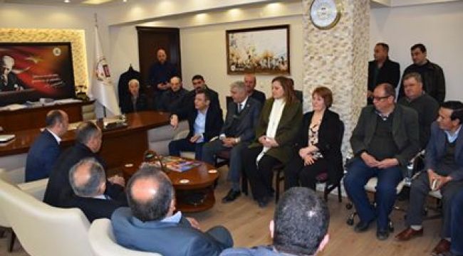 DAZKIRI BELEDİYE BAŞKANI ANKARA'DAN GELEN MİSAFİRLERİ AĞIRLADI