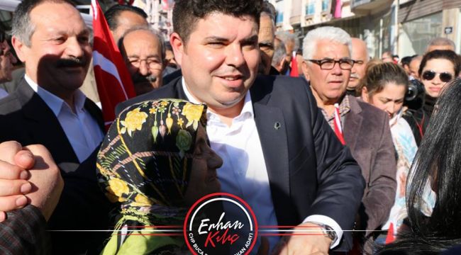 ERHAN KILIÇ KURUÇEŞME'DE SEÇİM OFİSİNİ AÇTI