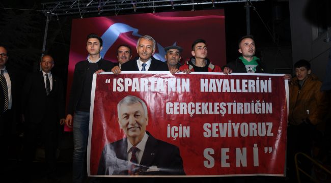 GÜNAYDIN'A YENİCE MORALİ GÜNAYDIN BİNLERCE İNSAN KARŞILADI