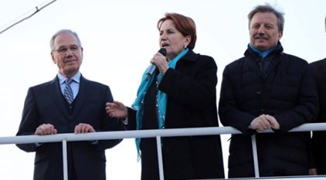 İYİ Parti Genel Başkanı Meral Akşener Dinar'da