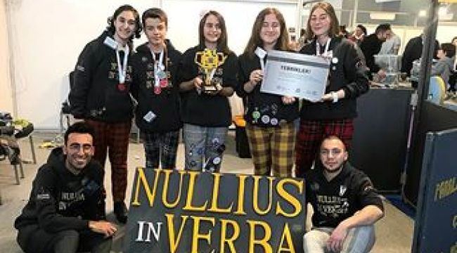 Karşıyaka'nın bilim kahramanları şampiyon oldu 