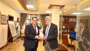 ''Kentimize hep birlikte büyük hizmetler gerçekleştirdik''  