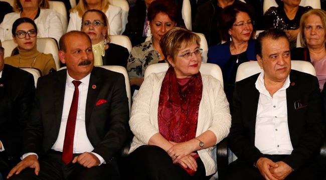 Konak'ta vefa buluşması STK'lardan Pekdaş'a veda töreni