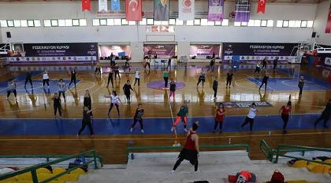 SAĞLIKLI YAŞAMIN SIRRI BURHANİYE BELEDİYESİ'NDE