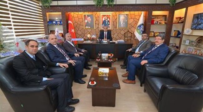 SENDİKA BAŞKANLARINDAN BAŞKAN MUSTAFA ÇÖL'E ZİYARET