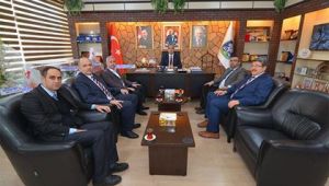 SENDİKA BAŞKANLARINDAN BAŞKAN MUSTAFA ÇÖL'E ZİYARET