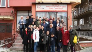 Tenceresinde pişirip, kapağında yiyen esnaf topluluğuyuz