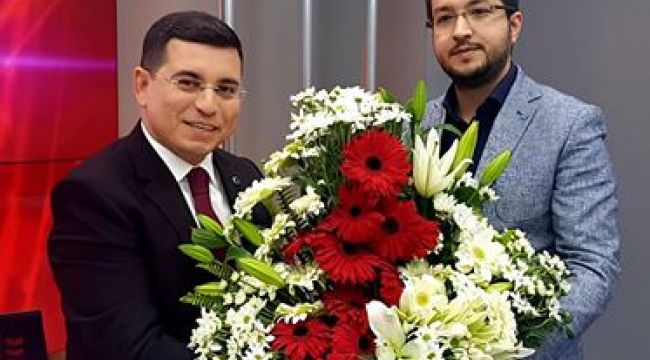 Tütüncü'den belediye işçilerine sendika müjdesi