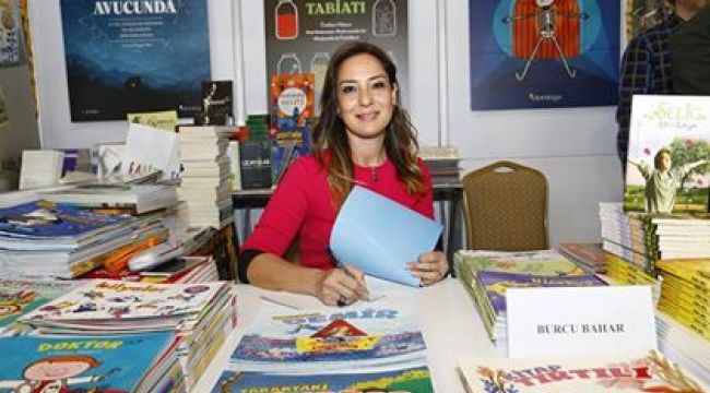 Ünlü yazar minik okuyucularıyla Kepez'de buluştu