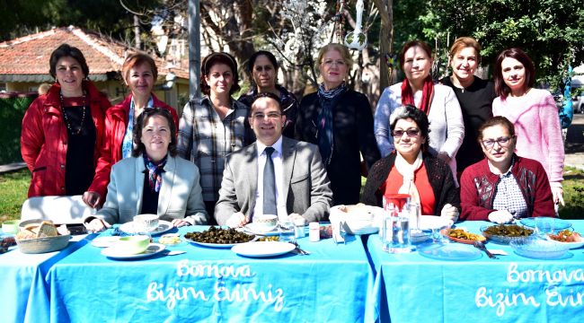 Üreten kadınlardan Başkan Atila'ya teşekkür