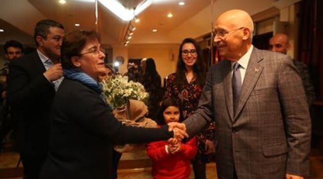 *Yaşar Kafkas Dernekleri Federasyonu'nu ziyaret etti