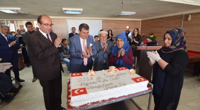YAŞLILARA SAYGI HAFTASI TÖRENLE KUTLANDI