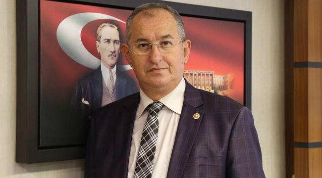 "Yıktılar, 150 yataklı hastane olacak dediler, prefabrik poliklinik açtılar"