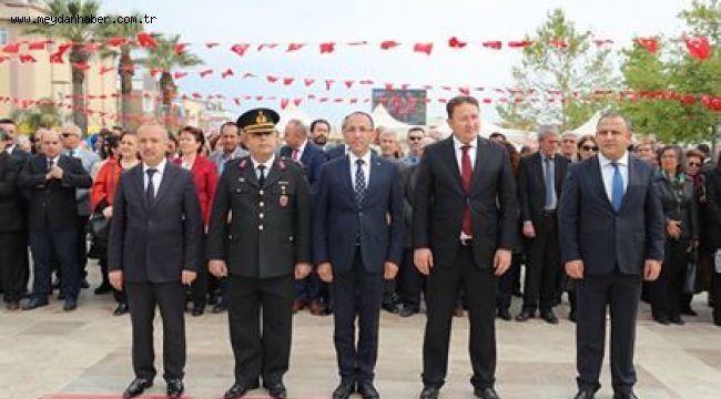 23 Nisan Urla'da coşkuyla kutlandı 