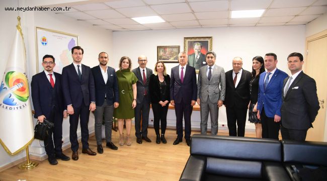 Adana Barosu'ndan Başkan Karalar'a 'hayırlı olsun' ziyareti