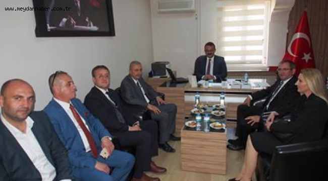 AYVALIK BELEDİYE BAŞKANI MESUT ERGİN MAZBATASINI ALDI