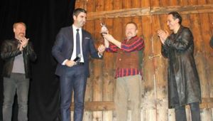 BARUT FIÇISI" ADLI TİYATRO OYUNU, KARTAL'DA YOĞUN İLGİ GÖRDÜ