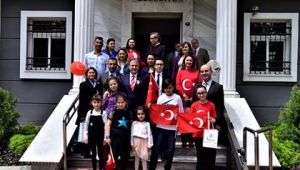 Başkan İduğ 23 Nisan'da koltuğuna oturan öğrenciye verdiği sözü tuttu