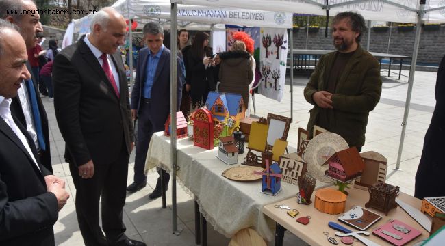 BAŞKAN SÜLEYMAN ACAR, MESLEKİ TANITIM VE YÖNLENDİRME FUARINI ZİYARET ETTİ