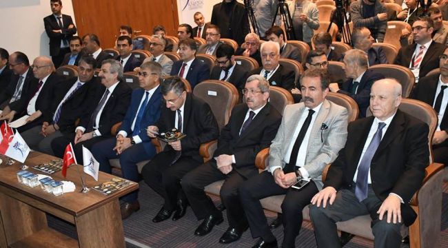 BAŞKAN VERGİLİ 4. ULUSLARARASI DEMİR VE ÇELİK SEMPOZYUMUNA KATILDI