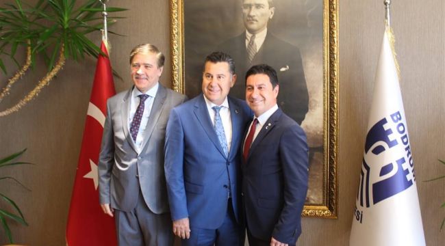 BODRUM BELEDİYE BAŞKANI ARAS GÖREVİ KOCADON'DAN DEVRALDI