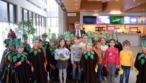 ÇEVRECİ ÇOCUKLARDAN ETKİNLİK 