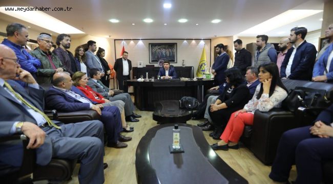 CHP İl'den Kılıç'a tebrik ziyareti