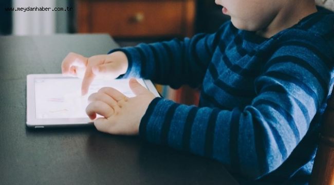 Dünya Sağlık Örgütü'nden ebeveynlere ekran uyarısı