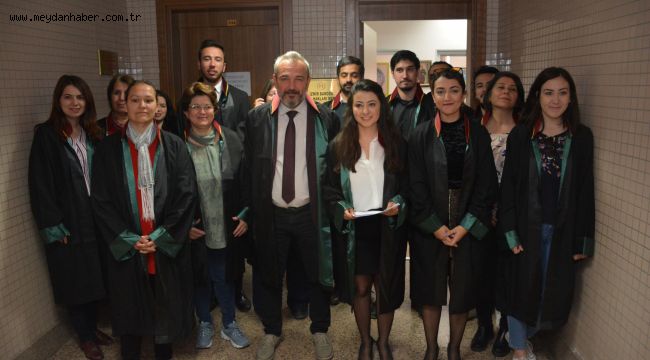 DÜNYADAKİ BÜTÜN ÇOCUKLARIMIZIN BAYRAMINI KUTLUYORUZ