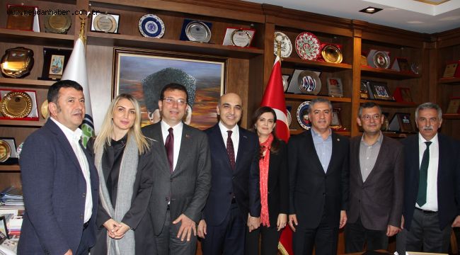 EKREM İMAMOĞLU SEVGİSİ İZDİHAM YARATTI