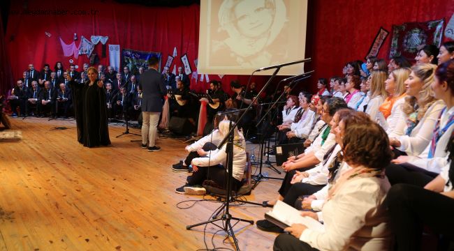 Gaziemir'de Bedia Akartürk coşkusu