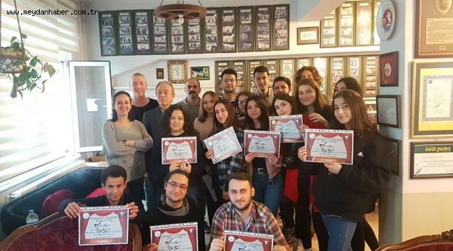 "GİRESUN BELEDİYE ŞEHİR TİYATROSU OYUNCULUK ATÖLYESİ ÖĞRENCİLERİ EĞİTİM SEZONUNU TAMAMLADI"