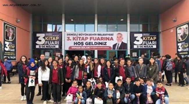 GÖKÇEYAKA 75.YIL CUMHURİYET ORTAOKULU DENİZLİ 3.KİTAP FUARINDA