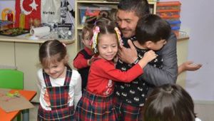 HOŞGELDİN BAŞKAN AMCA!