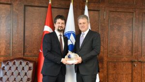 İZTO'da Macaristan Tanıtım Toplantısı Düzenlendi  