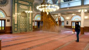 Kandil Akşamı Camiler Gül Kokacak