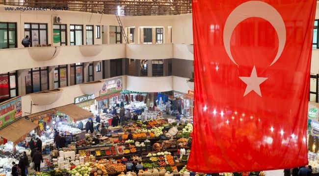 Konya'nın "asırlık alışveriş merkezi" Melike Hatun Çarşısı