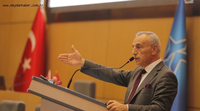 KÜÇÜKÇEKMECE'DE YENİ DÖNEM İLK MECLİS TOPLANTISI GERÇEKLEŞTİ