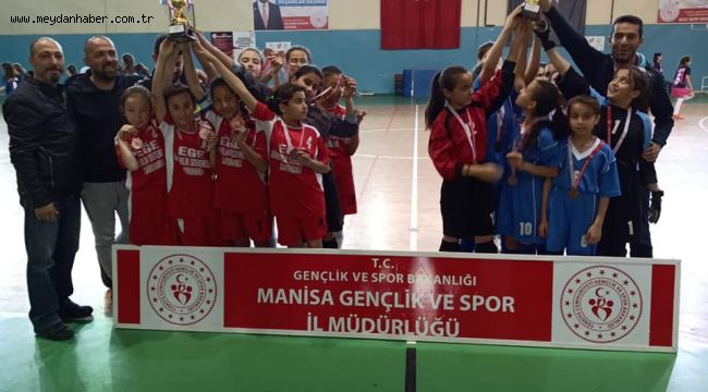 KÜÇÜKLER FUTSALDA HEYECAN SONA ERDİ  
